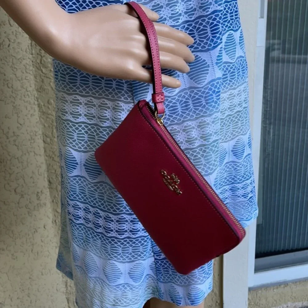 Coach Large Corner Zip Wristlet Gold/Rouge NWT - Picture 13 of 15